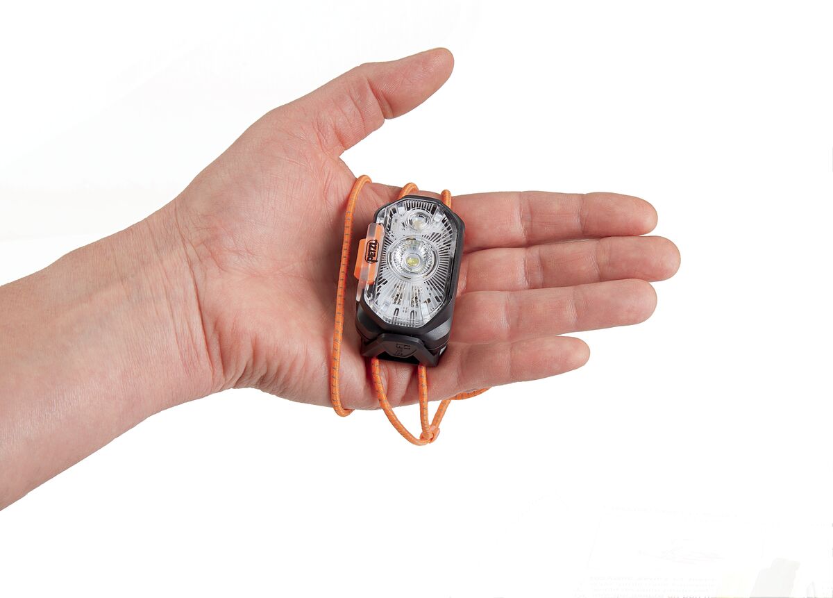 Petzl | Swift LT | Lichtgewicht Hoofdlamp | 380 Lumen - Trail.nl