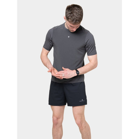 Ronhill | Tech All-Terrain | Shortsleeve Tee | Heren | Trail.nl
