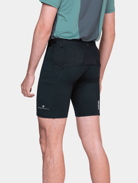 Ronhill | Tech All-Terrain Stretch 8" Short | Heren | Trail.nl