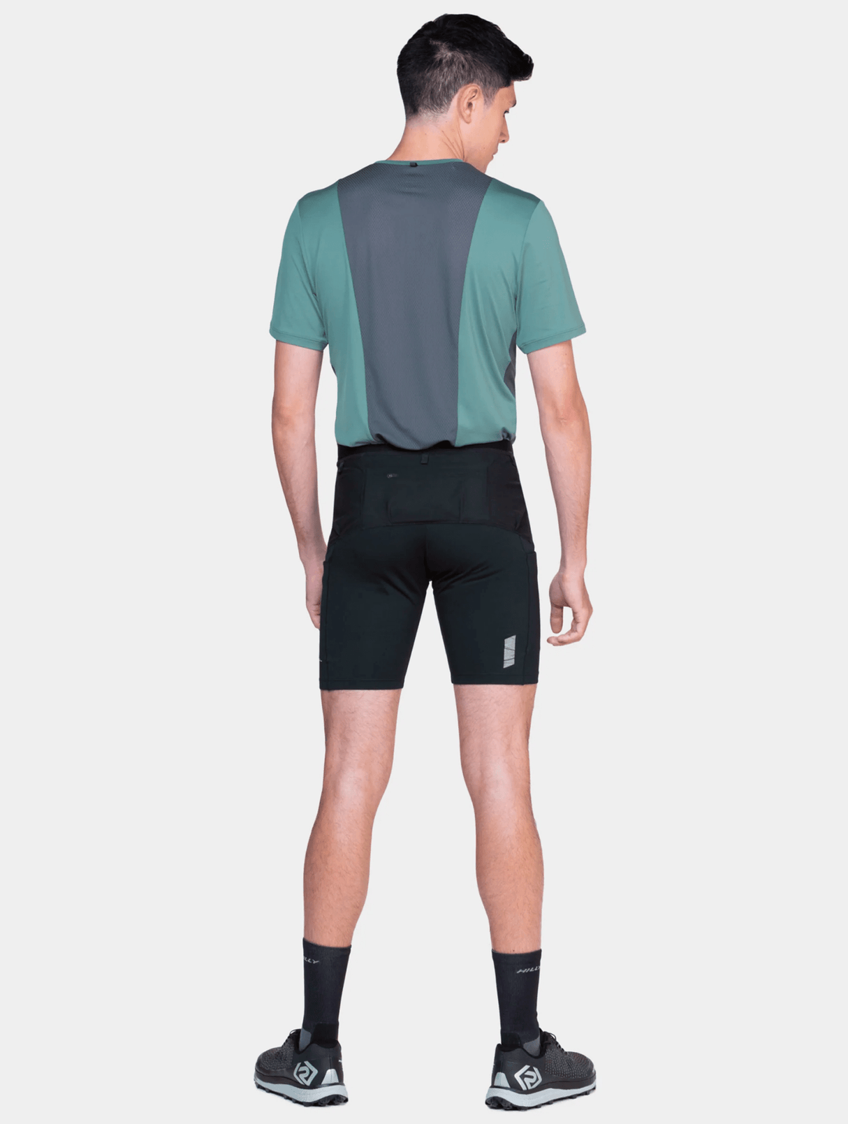 Ronhill | Tech All-Terrain Stretch 8" Short | Heren | Trail.nl