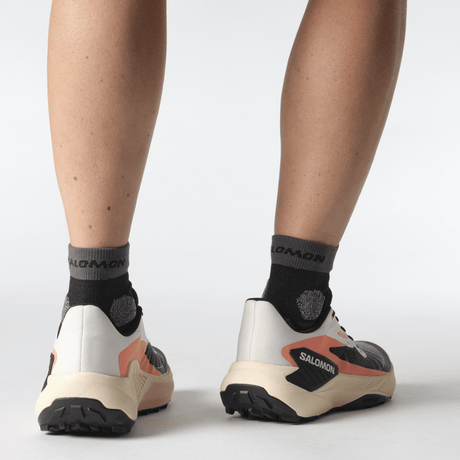 Salomon | Genesis | Trailschoenen | Dames | Trail.nl