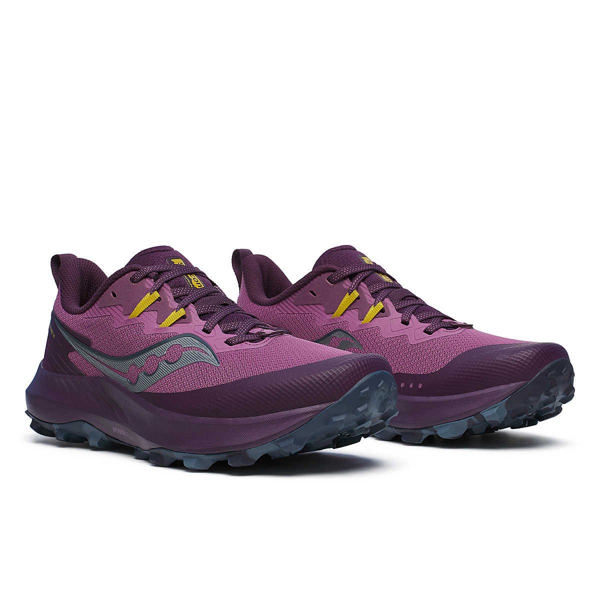 Trail shoes for Women: Saucony Peregrine 14