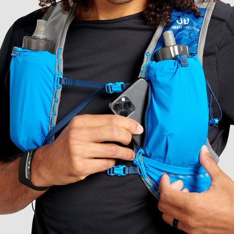 Ultimate Direction | Ultra Vest 6.0 | 10 Liter | Hardlooprugzak | Unisex | +2 Soft Flasks | Trail.nl