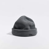 Våga Fleece Beanie in antraciet – met omgeslagen rand, vooraanzicht