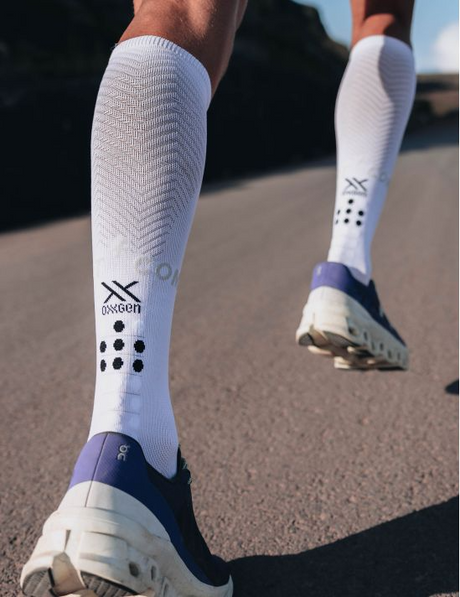 Compressport | Full Socks Oxygen | Compressiesokken | Ultralicht | Trail.nl