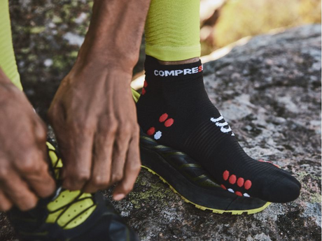 Compressport | Pro Racing Socks Run V4.0 Low | Hardloopsokken | Trail.nl